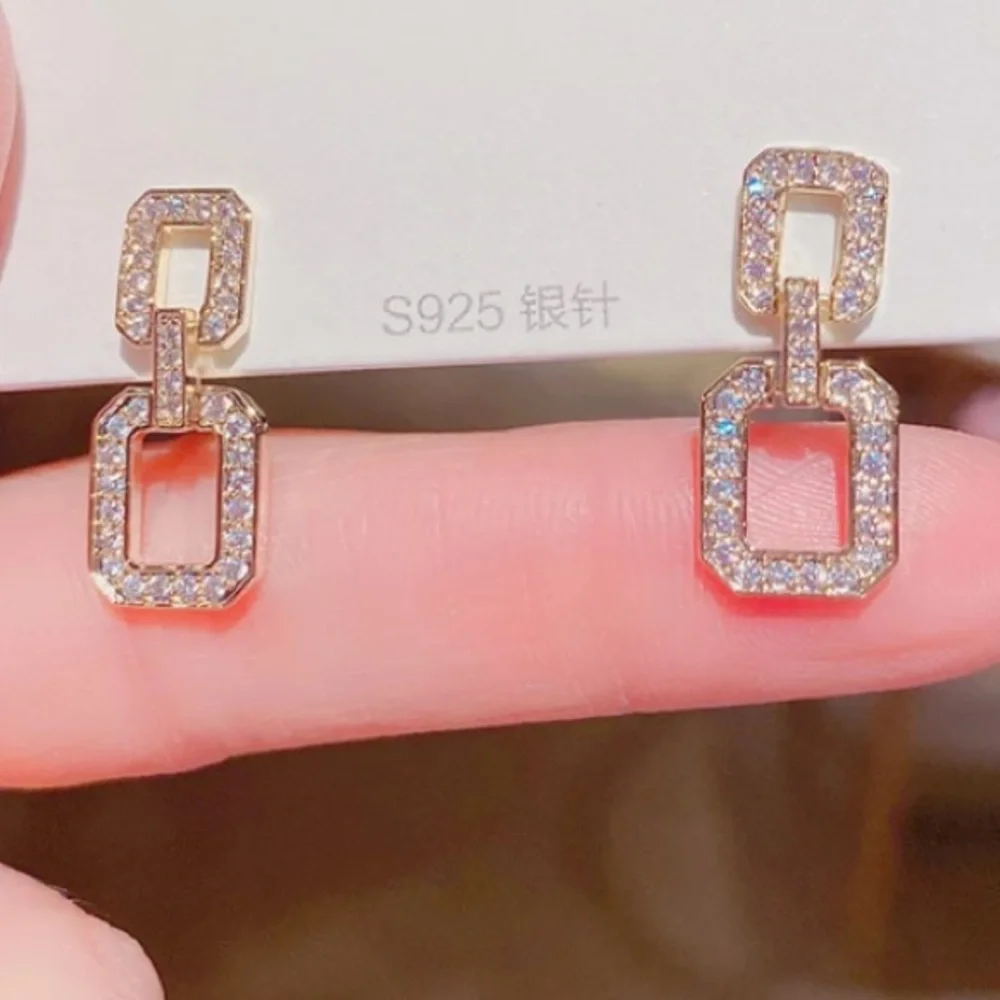 New diamond 18k gold plated new earrings - Picture 1 of 5